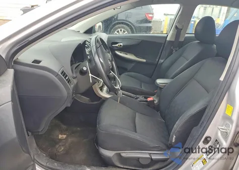 2010 Toyota Corolla Base z USA, uszkodzony, nr VIN 2T1BU4EEXAC424950